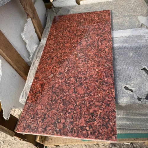 Гранит Imperial Red