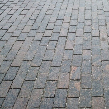 Брусчатка пиленая из гранита Токимовка - 200x100x30
